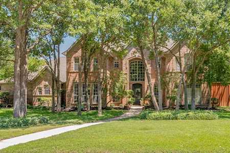 1802 Redwing Court Southlake, TX 76092