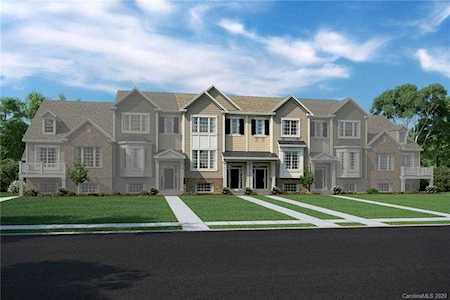 818 Ruckers Ct Tega Cay, SC 29708