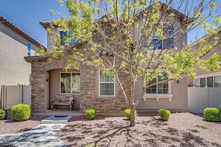 964 S Huish Drive Gilbert, AZ 85296