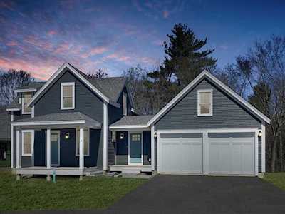 8 Daley Dr #8 West Newbury, MA 01985