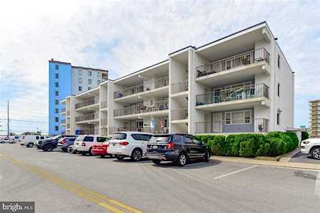8 134th St #103 Ocean City, MD 21842