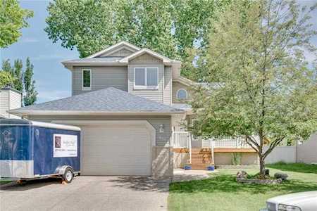 681 Grand Beach Bay Chestermere, AB T1X 1H9