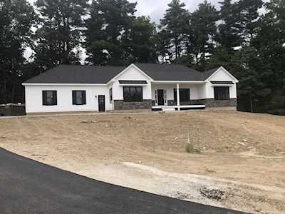 10 Meredith Way Sturbridge, MA 01518