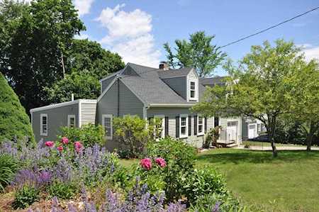 21 Taft Avenue Lexington, MA 02421
