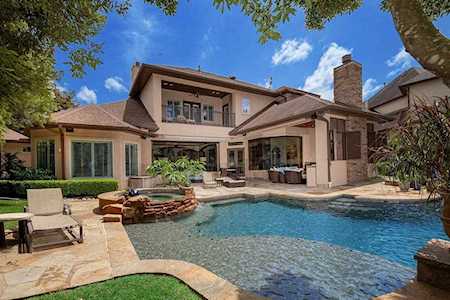 11 E Double Green Circle The Woodlands, TX 77382