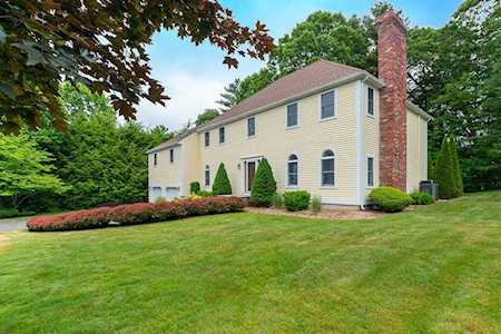5 Aricia Lane Beverly, MA 01915