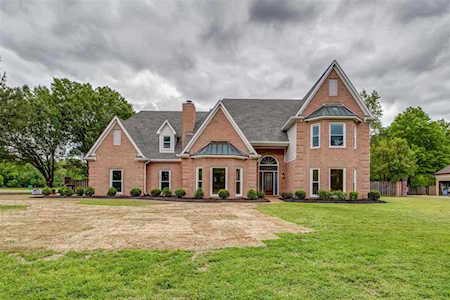 2510 Dibrell Trail Dr Collierville, TN 38017