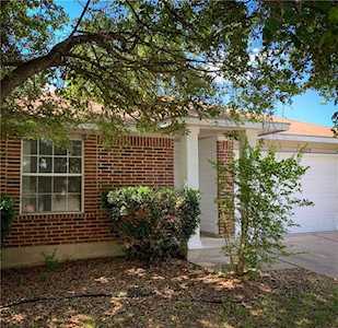 8102 Hawick Dr Round Rock, TX 78681
