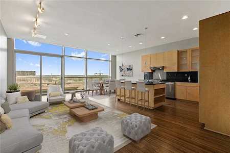 555 E 5th ST #721 Austin, TX 78701