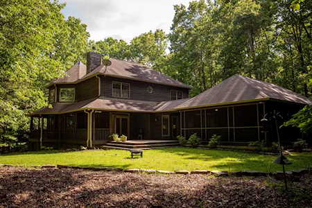 971 Holly Ct Monteagle, TN 37356