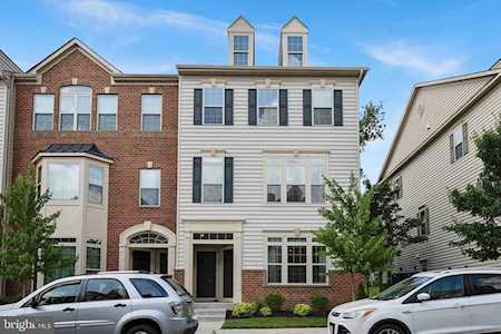 42128 Piebald Square Aldie, VA 20105