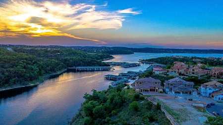 208 Marina View Way Lakeway, TX 78734
