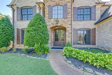 4482 Village Gate Dr Arlington, TN 38002