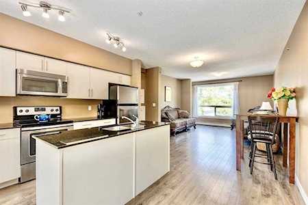 1740 9 Street NW #303 Calgary, AB T2M 0K3