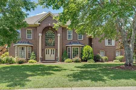 2748 Rock Wall Rd Nashville, TN 37221