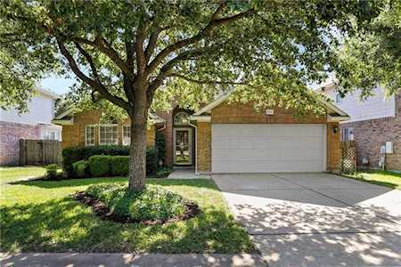 8617 Glen Canyon Dr Round Rock, TX 78681