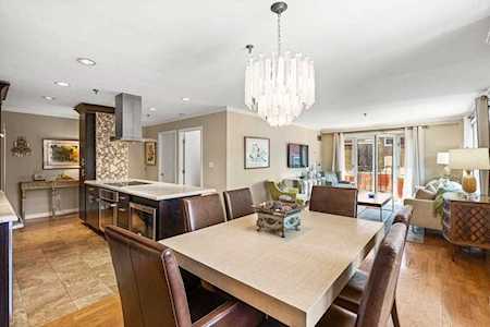 350 North St #404 Boston, MA 02113