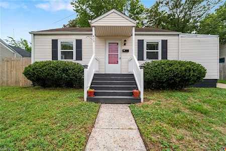 413 Gladstone Rd Norfolk, VA 23505