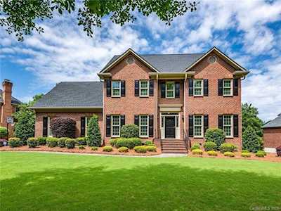 9351 Penshurst Trace Charlotte, NC 28210