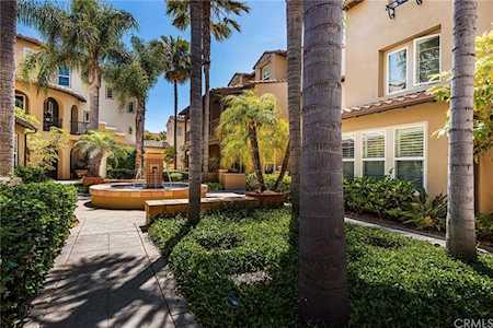 21340 Veleta Circle Huntington Beach, CA 92648
