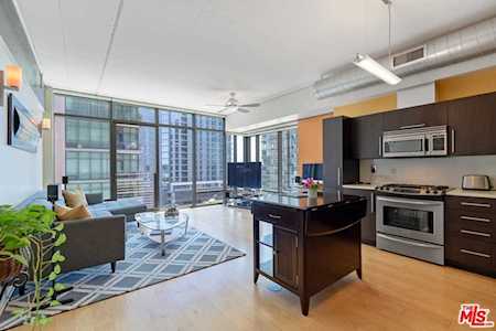 1100 S Hope Street #1003 Los Angeles, CA 90015