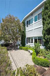 555 25th Street Hermosa Beach, CA 90254