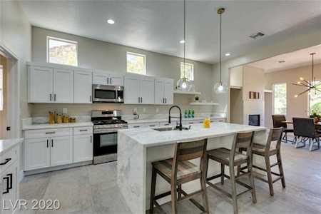 3021 Swan Hill Las Vegas, NV 89134