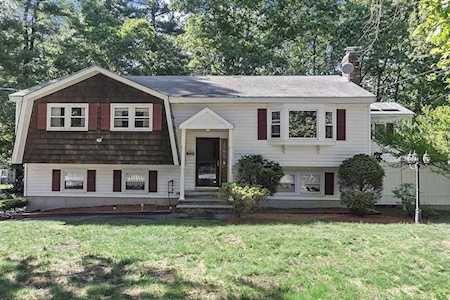 38 Heritage Road Billerica, MA 01821