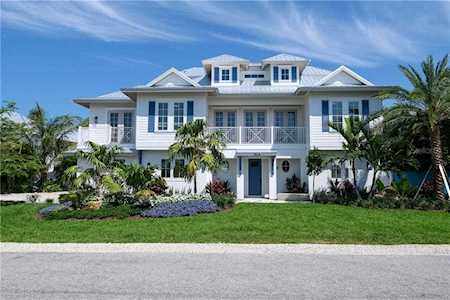 224 Willow Ave Anna Maria, FL 34216