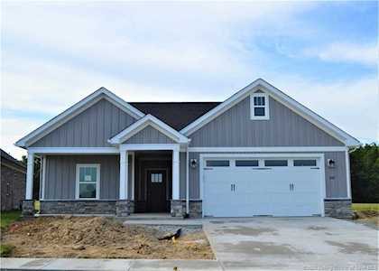 2037 Prestwick Place Henryville, IN 47126