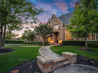 200 Compton Court Colleyville, TX 76034
