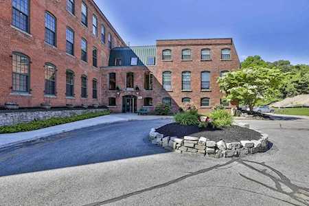 71 Princeton St #310 Chelmsford, MA 01863