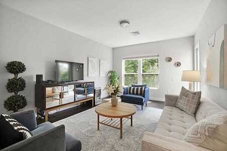 999 Hancock St #409 Quincy, MA 02169