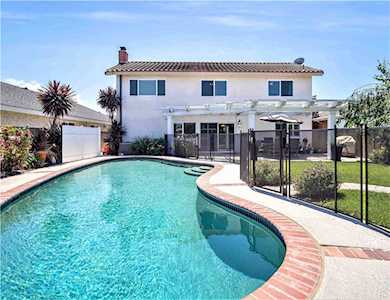 13401 Lowell Circle Westminster, CA 92683