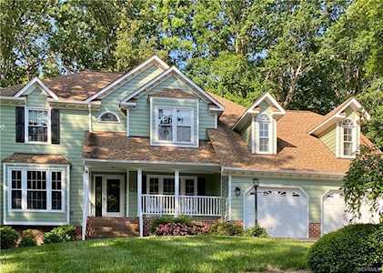 6108 Sedgefield Terrace Midlothian, VA 23112