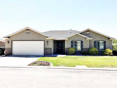 1767 N Magnolia Ln Cedar City, UT 84721