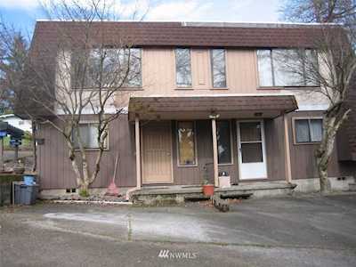 105 James St #5 Longview, WA 98632