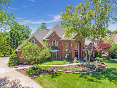 7579 Tartan Fields Drive Dublin, OH 43017