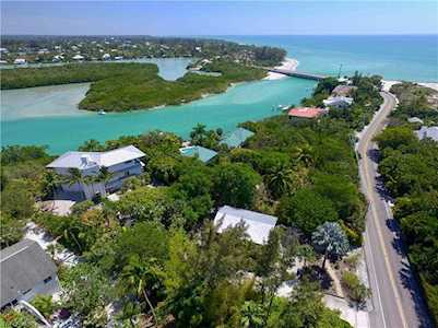 17101 Captiva Dr Captiva, FL 33924