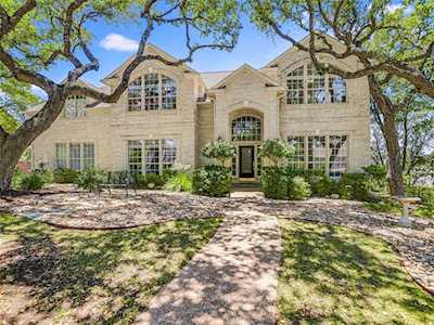 10017 Inshore Dr Austin, TX 78730