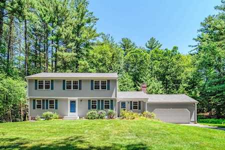11 Singing Hill Circle Sudbury, MA 01776