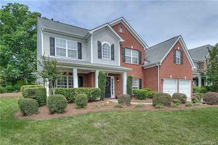 8311 Burgundy Ridge Dr Harrisburg, NC 28075