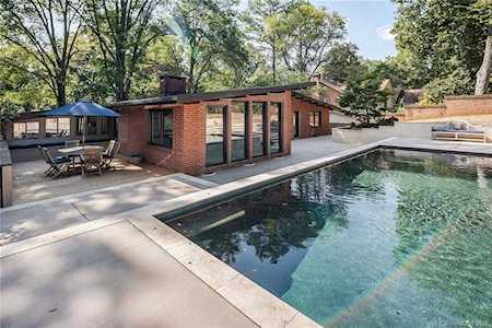1412 Cavendish Ct Charlotte, NC 28211