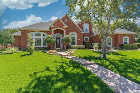 2704 Horsehead Crossing Southlake, TX 76092