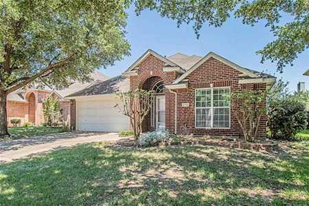 2710 Chatsworth Drive Grapevine, TX 76051