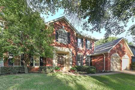 1092 W Winding Creek Drive Grapevine, TX 76051
