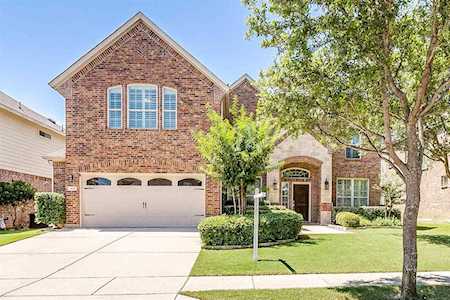 4932 Cliburn Drive Fort Worth, TX 76244
