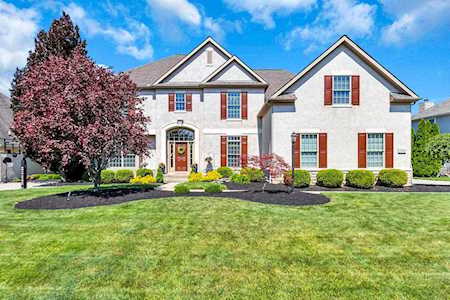 9884 Archer Lane Dublin, OH 43017