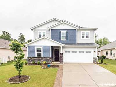 209 S Harrison Place Lane Fuquay Varina, NC 27526