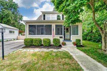 956 College Avenue Bexley, OH 43209